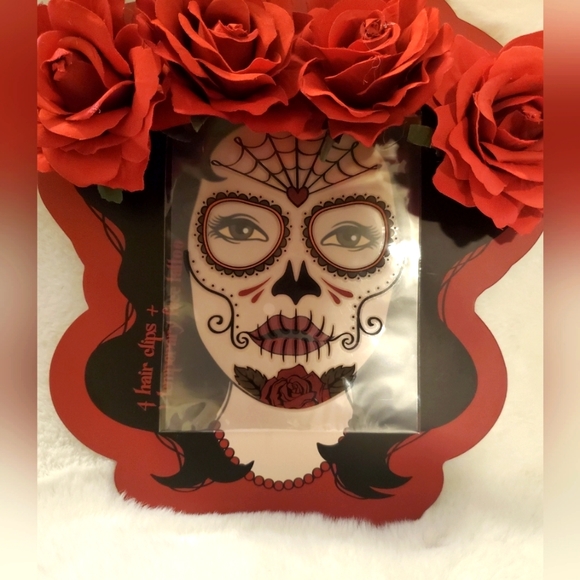 Temporary Sugar Skull Day of the Dead Face Tattoo with Clips - Picture 4 of 5